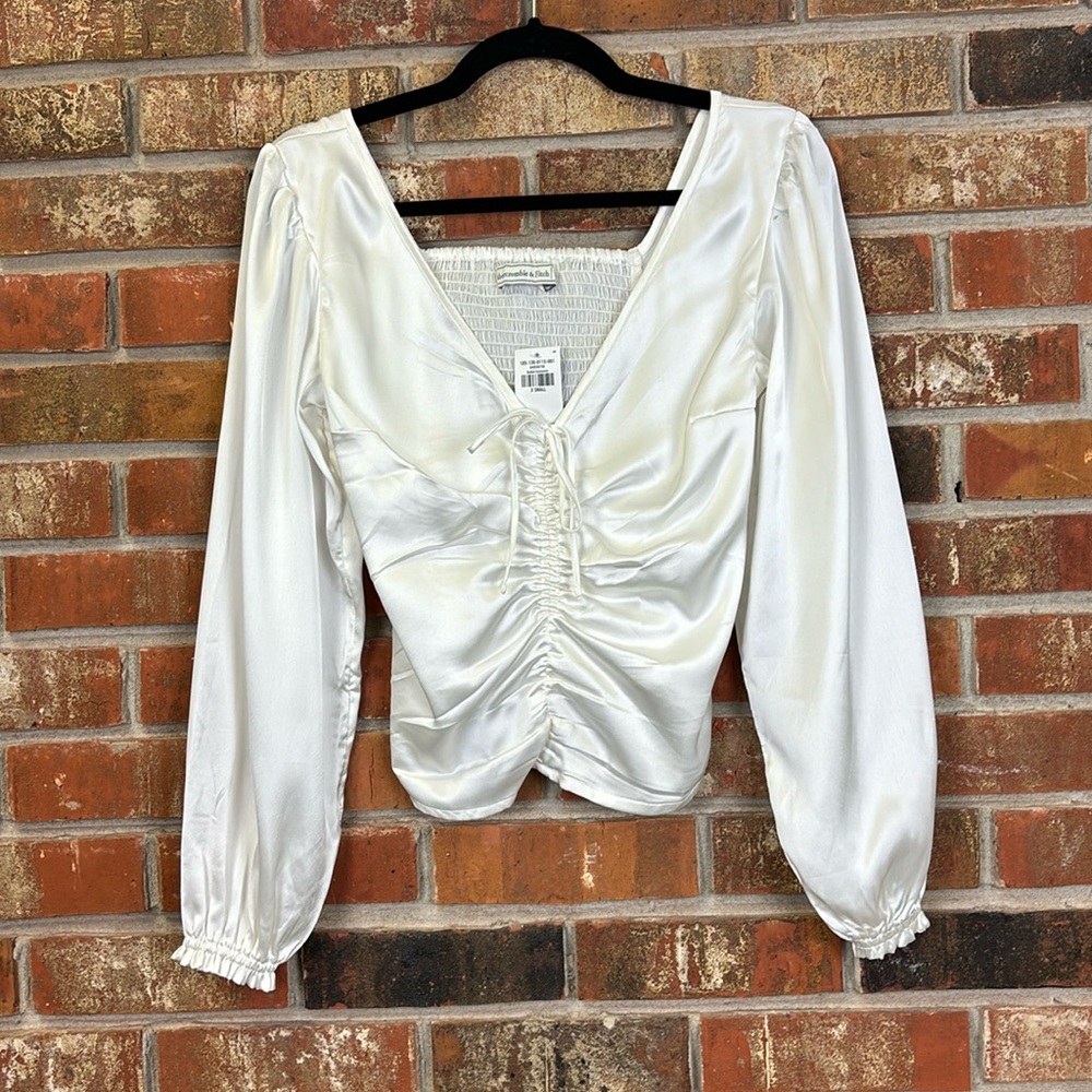 Abercrombie & Fitch White Silk Ruched Long Sleeve Top XS NWT